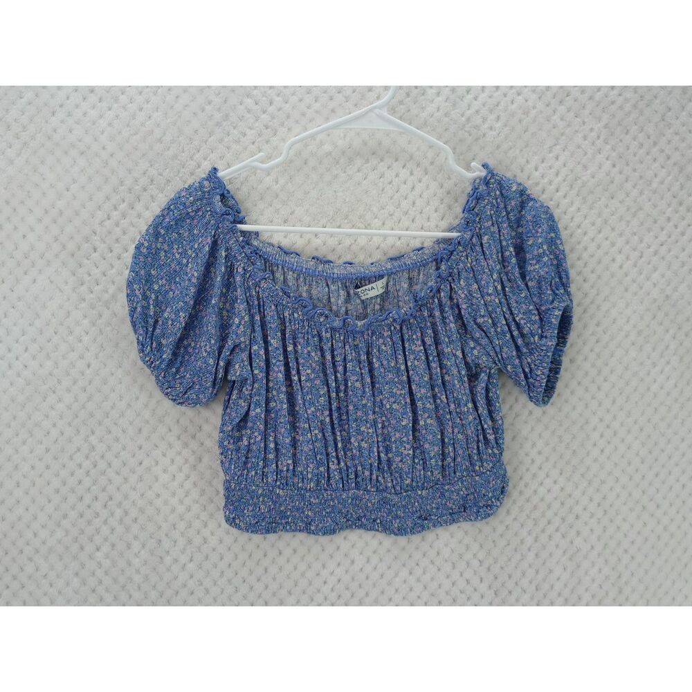 Arizona Jeans Co Blue Floral Crop Top Women's Large Smocked Puff Sleeve